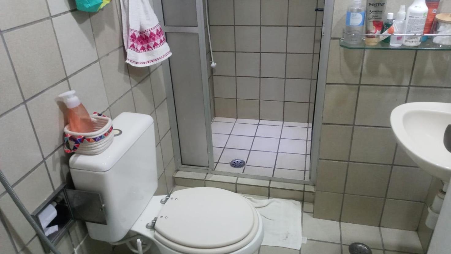 Suite E Quartos -1 Suite Com Banheiro Privativo - 2 Quartos Triplos - Banheiro Social Recife Exteriör bild